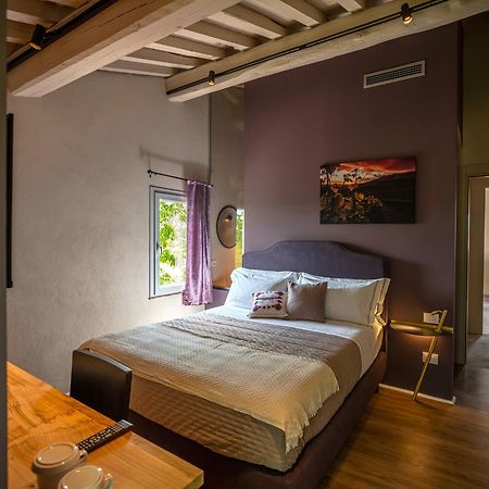 مبيت وإفطار تْشيرتالدو Relais Borgo Elissa المظهر الخارجي الصورة