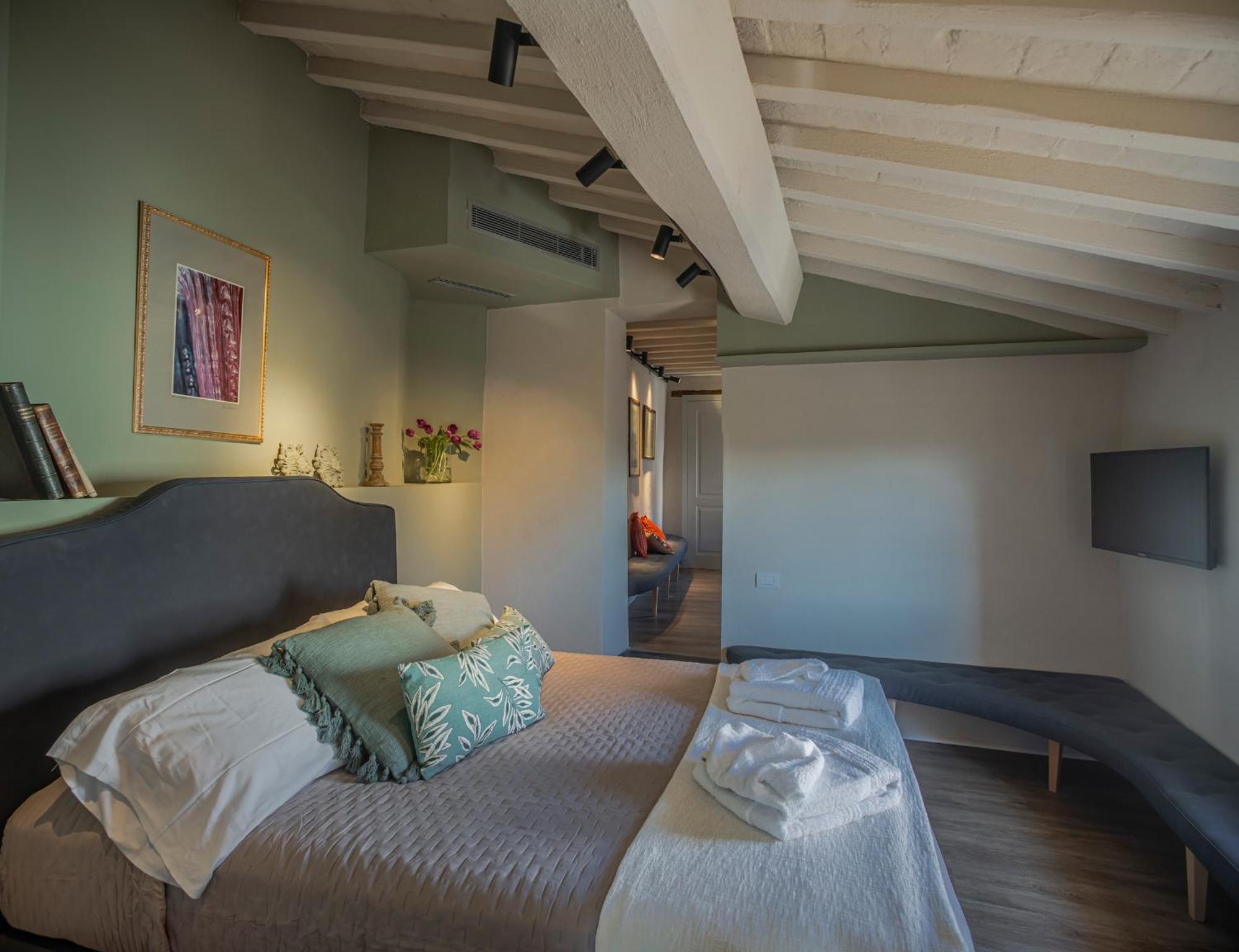 مبيت وإفطار تْشيرتالدو Relais Borgo Elissa المظهر الخارجي الصورة